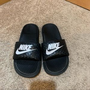 Black Nike Slide